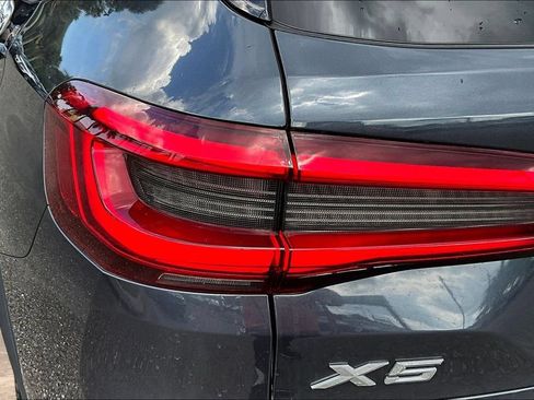 Used 2019 BMW X5 xDrive40i w/ Convenience Package AWD/4WD image 23