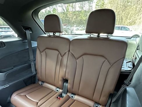 Used 2018 Audi Q7 3.0T Premium Plus w/ Premium Plus Package image 42