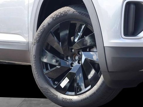 New 2026 Volkswagen Atlas SE AWD/4WD image 3