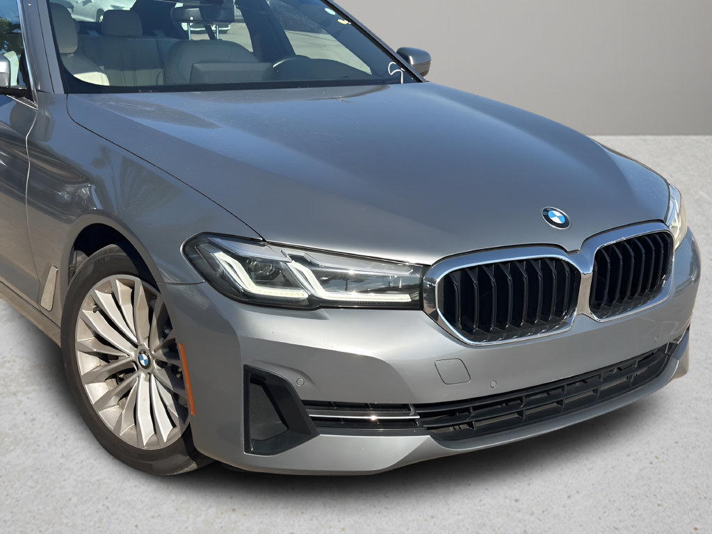 Used 2023 BMW 530i w/ Premium Package RWD image 29