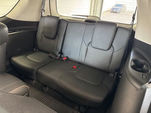Used 2024 Nissan Armada Platinum w/ Captain's Chairs Package image 43