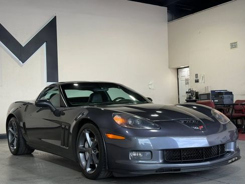 Used 2012 Chevrolet Corvette Grand Sport w/ Battery Protection Package RWD image 2