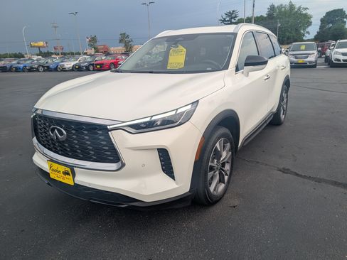 Used 2024 INFINITI QX60 Luxe AWD/4WD image 4
