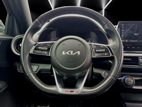 Used 2024 Kia Forte GT-Line w/ GT-Line Premium Package image 16