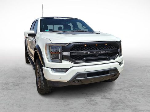 Used 2022 Ford F150 Lariat w/ Equipment Group 502A High AWD/4WD image 2