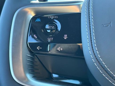 New 2026 INFINITI QX80 Autograph image 33