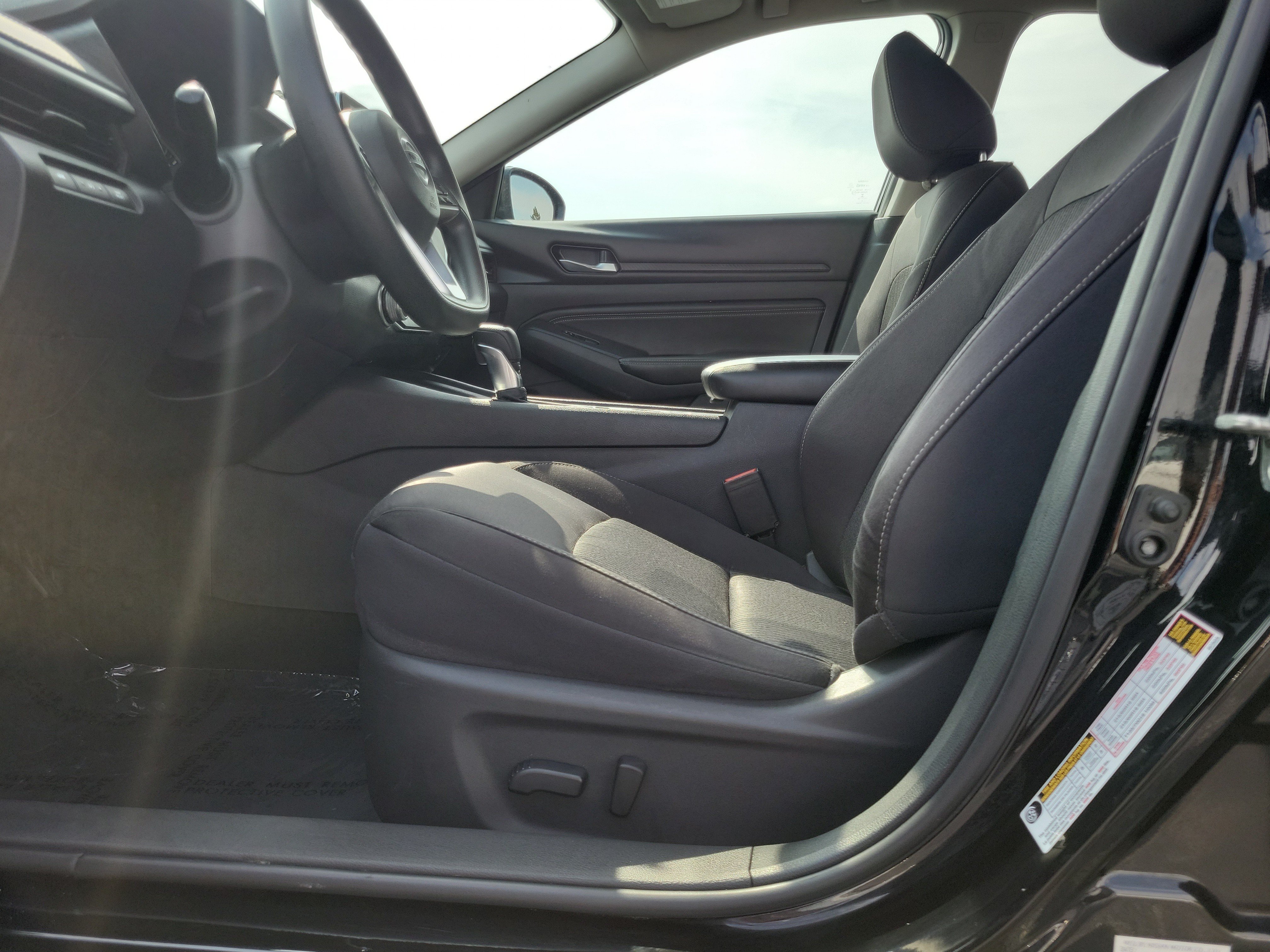 Used 2020 Nissan Altima 2.5 S FWD image 16