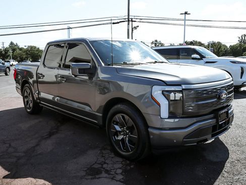 Used 2023 Ford F150 Lightning Lariat w/ Equipment Group 511A High AWD/4WD image 3