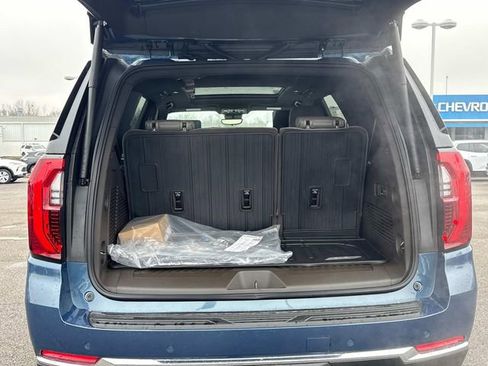New 2026 GMC Yukon Elevation w/ Elevation Premium Package image 13