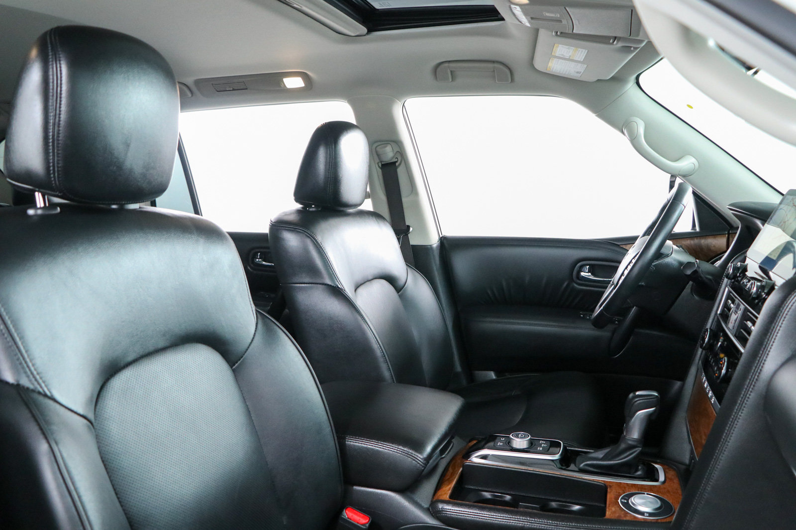 Used 2024 Nissan Armada SL w/ Cargo Package RWD image 29