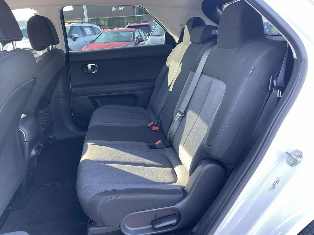Certified 2024 Hyundai Ioniq 5 SEL RWD image 3