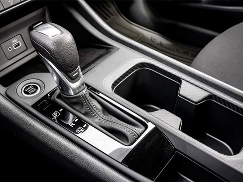 New 2025 Nissan Sentra S image 18