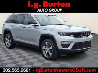 New 2025 Jeep Grand Cherokee Limited w/ Trailer Tow Package video 1