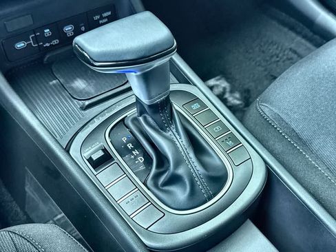 New 2027 Hyundai Kona SEL Sport FWD image 21