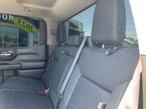 Used 2023 Chevrolet Silverado 1500 Custom Trail Boss w/ LPO, Dark Essentials Package AWD/4WD image 12