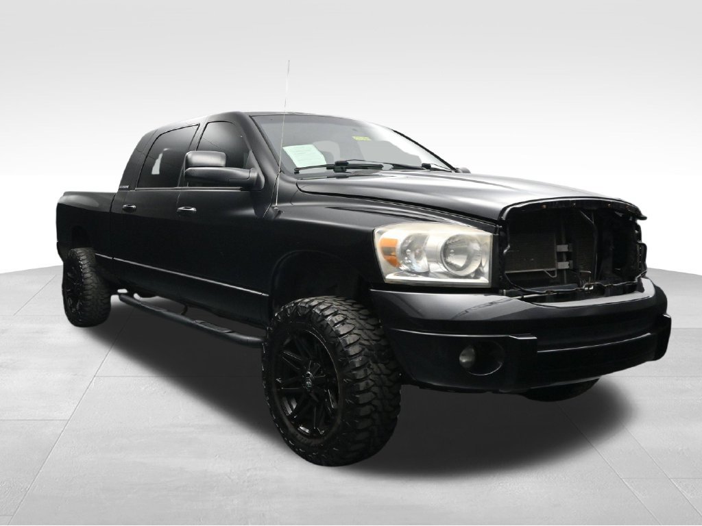 Used 2007 Dodge Ram 1500 Truck Laramie AWD/4WD image 7