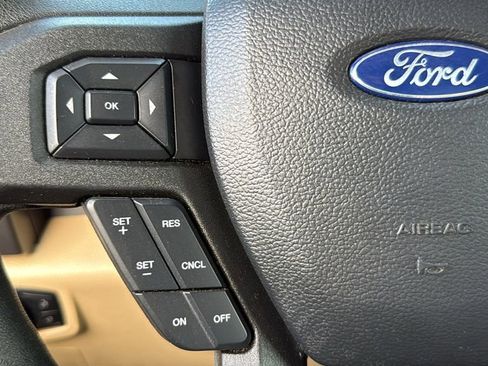 Used 2019 Ford F150 XLT image 22