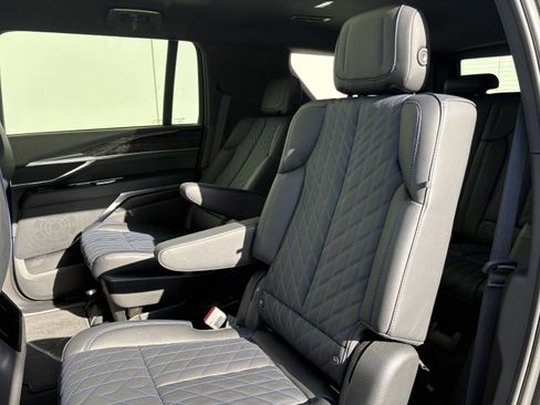 New 2026 Cadillac Escalade IQL Luxury image 14