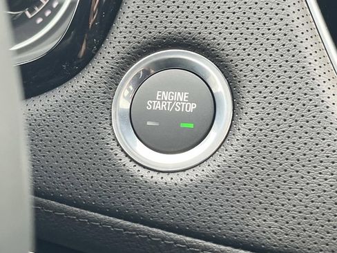 New 2025 Cadillac XT5 Premium Luxury image 29