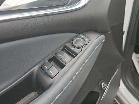 Used 2022 Buick Enclave Essence w/ LPO, Floor Liner Package image 11