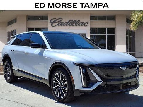 New 2026 Cadillac Lyriq Premium Sport image 5
