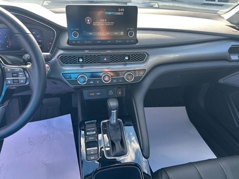 Used 2025 Acura Integra image 10