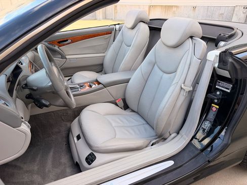 Used 2004 Mercedes-Benz SL 500 image 10