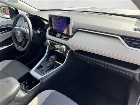 Certified 2024 Toyota RAV4 XLE image 21