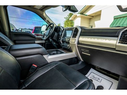 Used 2019 Ford F350 Lariat w/ Lariat Ultimate Package image 34