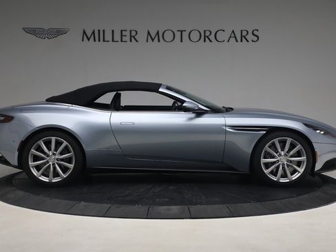 Used 2019 Aston Martin DB11 Volante image 18