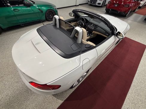 Used 2016 BMW Z4 sDrive28i RWD image 22