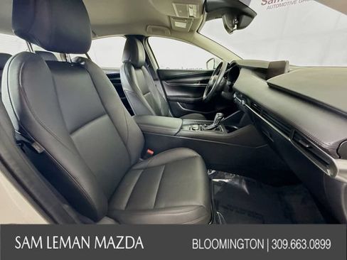 Used 2023 MAZDA MAZDA3 s FWD image 25