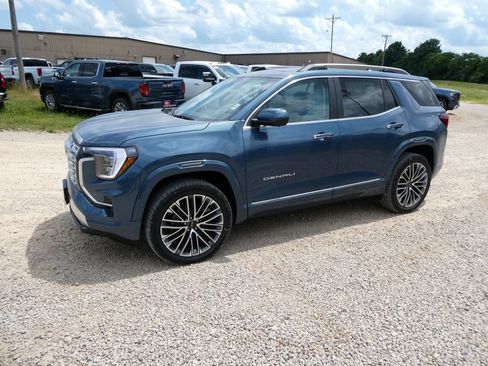 New 2026 GMC Terrain Denali AWD/4WD image 7