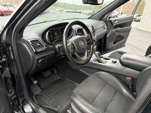 Used 2020 Jeep Grand Cherokee Trailhawk image 41