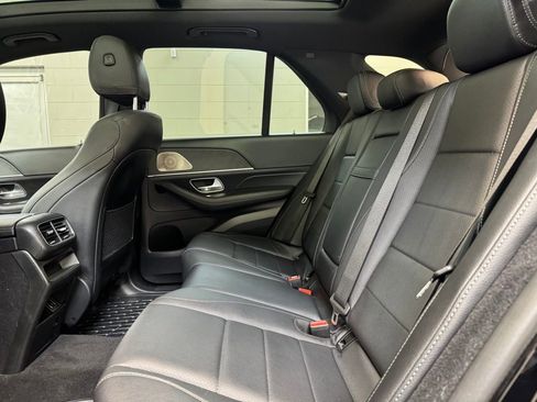Used 2022 Mercedes-Benz GLE 350 4MATIC image 18