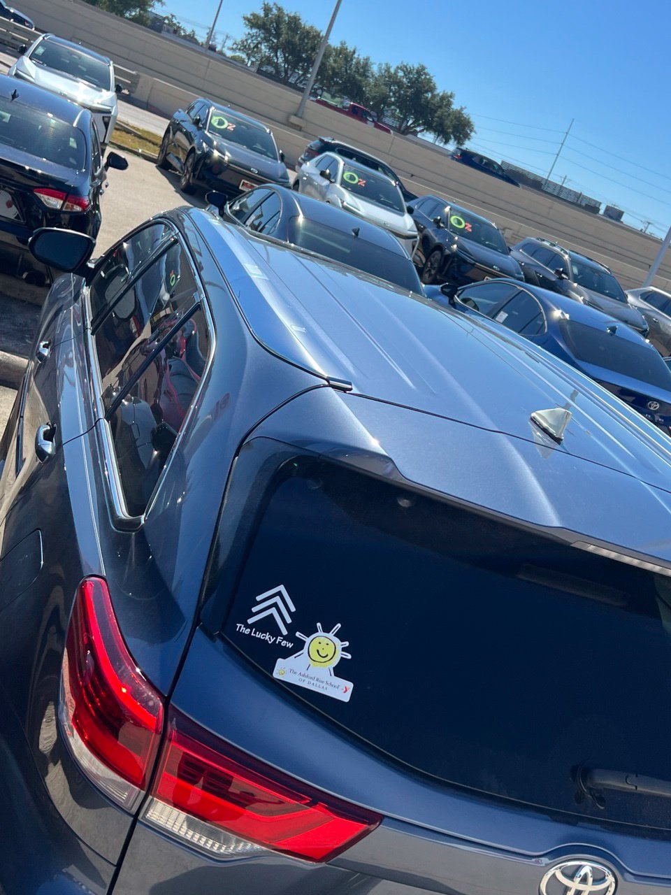 Used 2019 Toyota Highlander Limited FWD image 6
