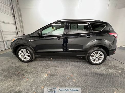 Used 2018 Ford Escape SEL image 4