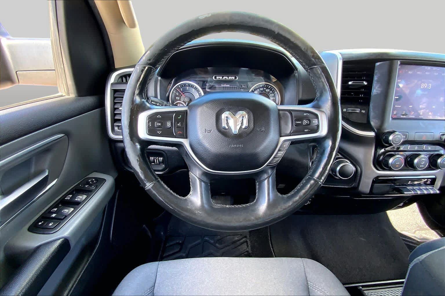 Used 2019 RAM 1500 Big Horn RWD image 6