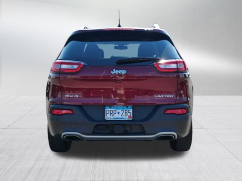 Used 2018 Jeep Cherokee Limited w/ Trailer Tow Group AWD/4WD image 6