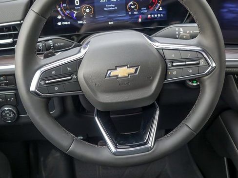 New 2026 Chevrolet Suburban Premier AWD/4WD image 24