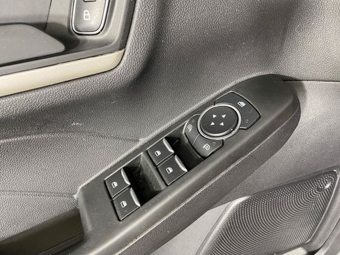 Used 2022 Ford Escape SE w/ SE Sport Appearance Package AWD/4WD image 24