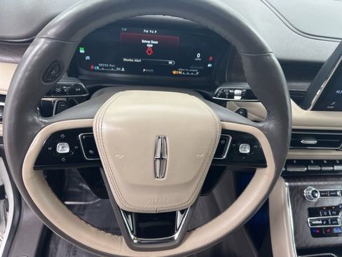 Used 2023 Lincoln Aviator Reserve w/ Equipment Group 201A image 22