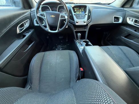 Used 2017 Chevrolet Equinox LT w/ Convenience Package image 14