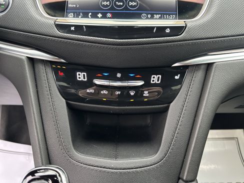 Certified 2024 Cadillac XT5 Luxury w/ LPO, Floor Liner Package image 29