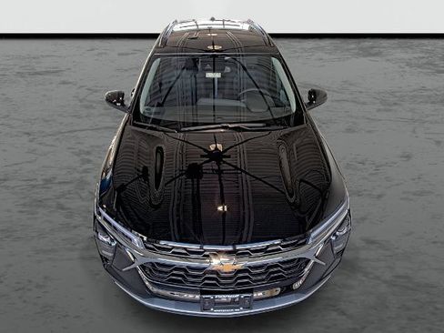 New 2026 Chevrolet Trax LT w/ Driver Confidence Package image 6