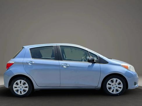 Used 2014 Toyota Yaris LE FWD image 8
