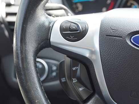 Used 2016 Ford Escape Titanium image 32