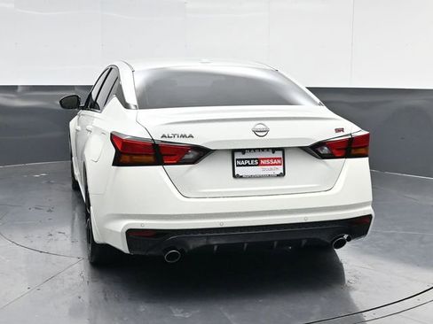 Used 2024 Nissan Altima 2.5 SR w/ SR Premium Package image 4