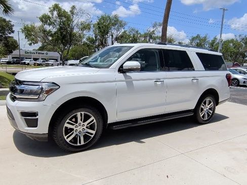 Certified 2024 Ford Expedition Max Limited AWD/4WD image 8