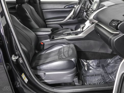 Used 2024 Mitsubishi Eclipse Cross SE image 43